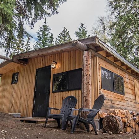 Chute Lake Lodge Naramata Exteriér fotografie